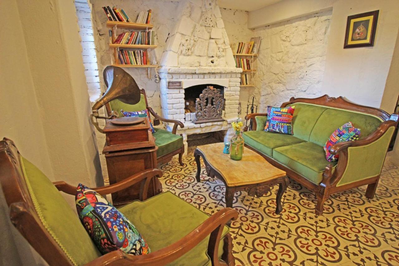 Eflatun Konuk Evi Hotel Canakkale Bagian luar foto