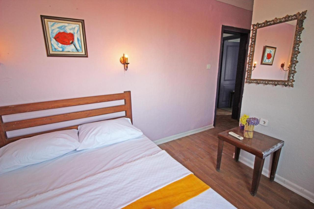 Eflatun Konuk Evi Hotel Canakkale Bagian luar foto